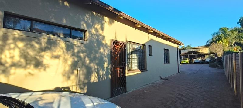 6 Bedroom Property for Sale in Pretoria Gardens Gauteng