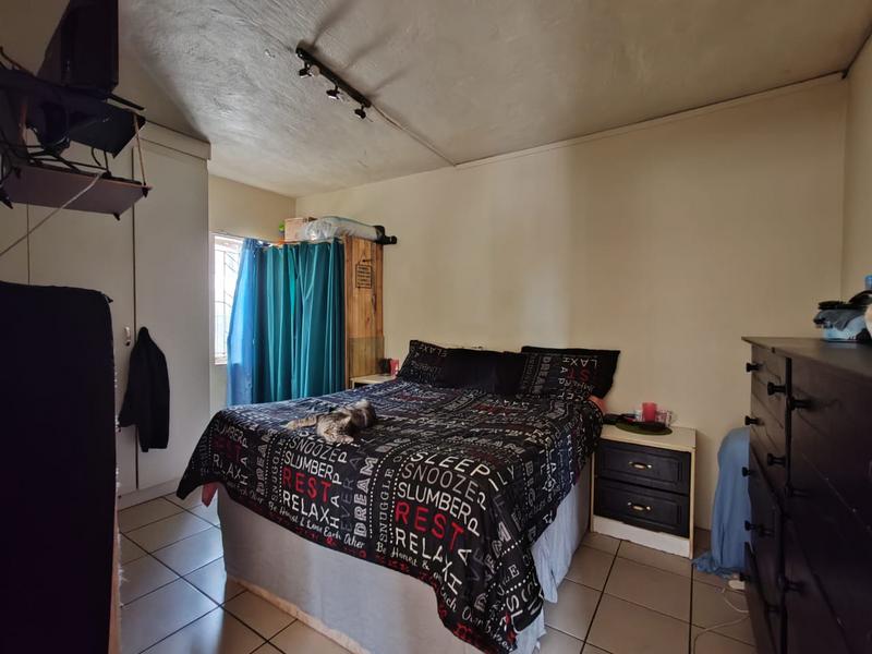 5 Bedroom Property for Sale in Pretoria Gardens Gauteng