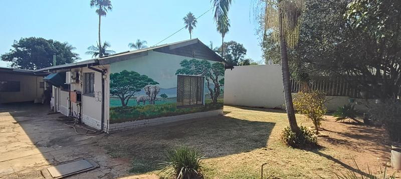 5 Bedroom Property for Sale in Pretoria Gardens Gauteng