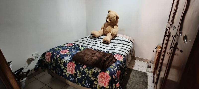 5 Bedroom Property for Sale in Pretoria Gardens Gauteng