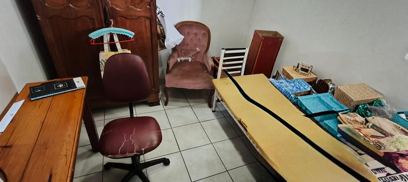 5 Bedroom Property for Sale in Pretoria Gardens Gauteng