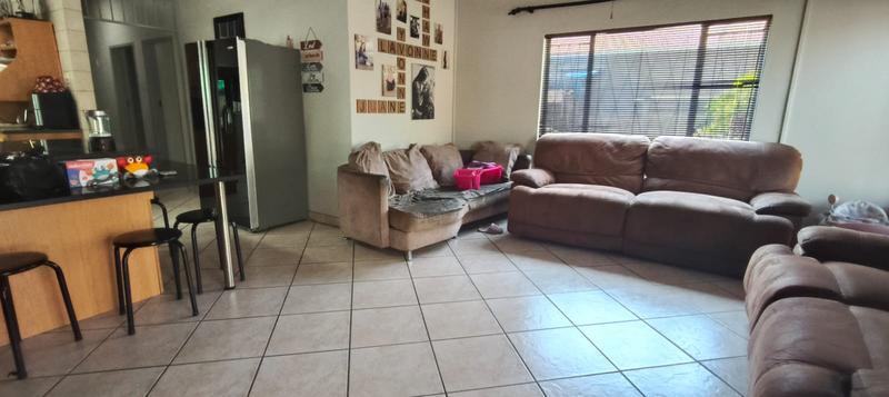 3 Bedroom Property for Sale in Pretoria Gardens Gauteng