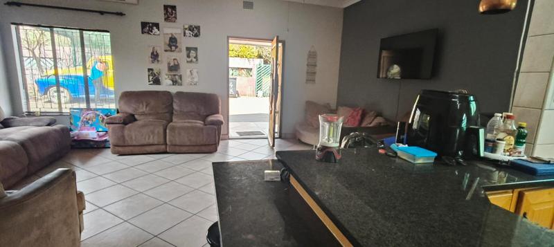 3 Bedroom Property for Sale in Pretoria Gardens Gauteng