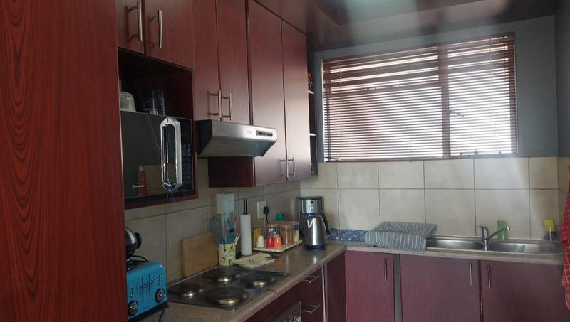 2 Bedroom Property for Sale in Pretoria Gardens Gauteng