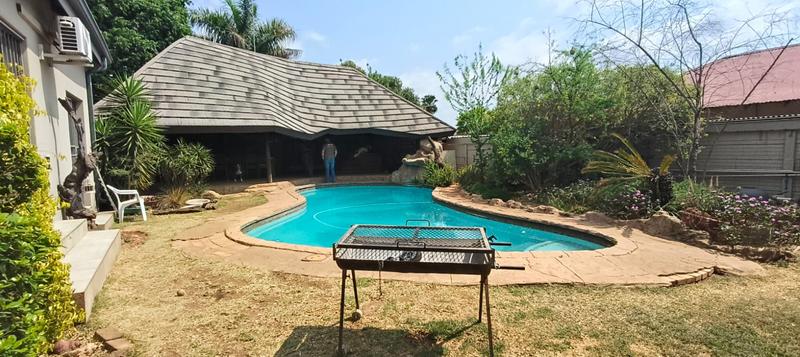 4 Bedroom Property for Sale in Pretoria Gardens Gauteng