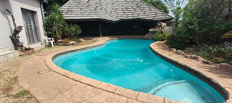 4 Bedroom Property for Sale in Pretoria Gardens Gauteng