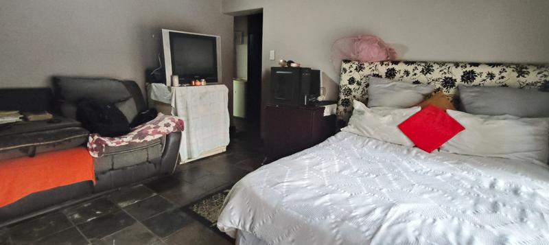 4 Bedroom Property for Sale in Pretoria Gardens Gauteng