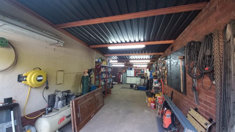 5 Bedroom Property for Sale in Pretoria Gardens Gauteng