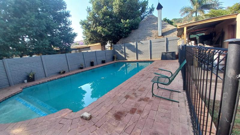 5 Bedroom Property for Sale in Pretoria Gardens Gauteng