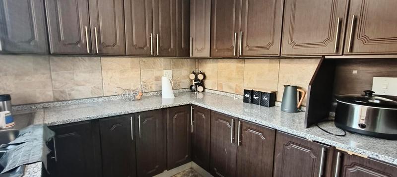 3 Bedroom Property for Sale in Pretoria Gardens Gauteng