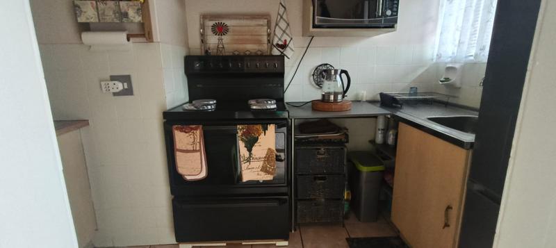 2 Bedroom Property for Sale in Pretoria Gardens Gauteng