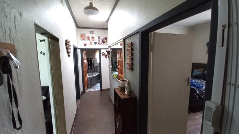 3 Bedroom Property for Sale in Pretoria Gardens Gauteng