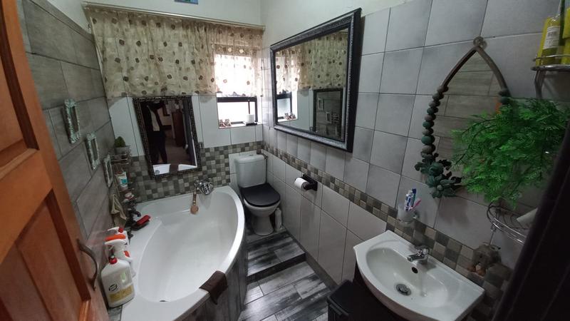 3 Bedroom Property for Sale in Pretoria Gardens Gauteng