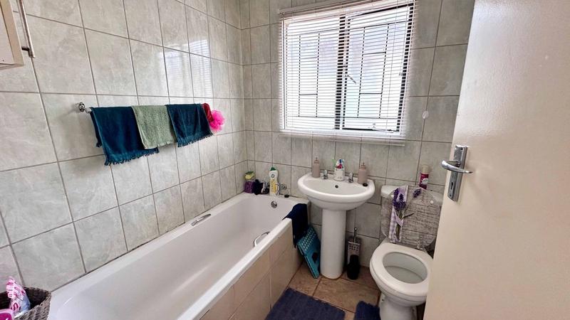 2 Bedroom Property for Sale in Soshanguve East Ext 4 Gauteng