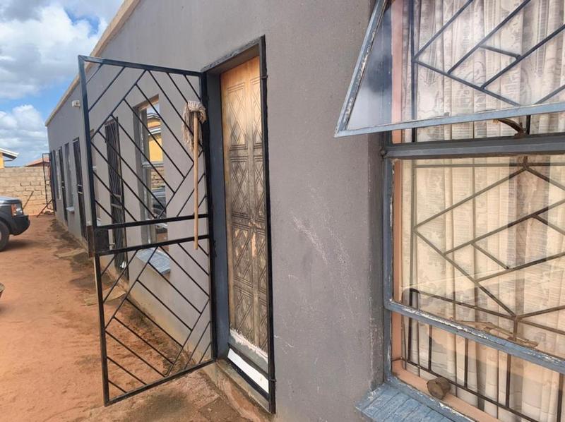 12 Bedroom Property for Sale in Soshanguve Gauteng