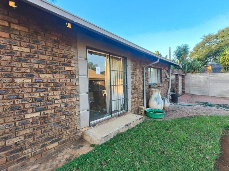 3 Bedroom Property for Sale in Suiderberg Gauteng