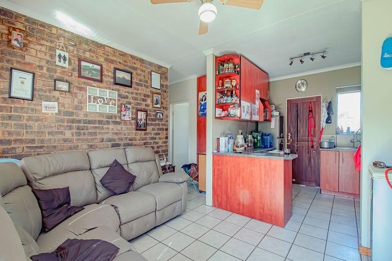 2 Bedroom Property for Sale in Suiderberg Gauteng