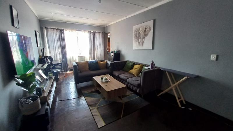 2 Bedroom Property for Sale in Sunnyside Gauteng