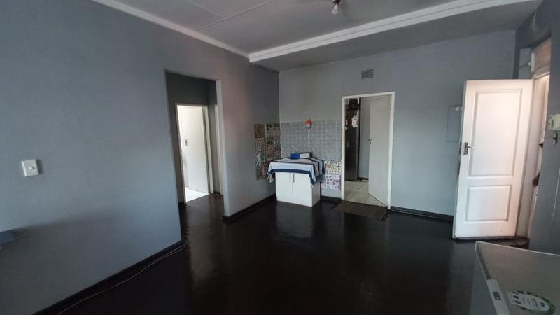 2 Bedroom Property for Sale in Sunnyside Gauteng