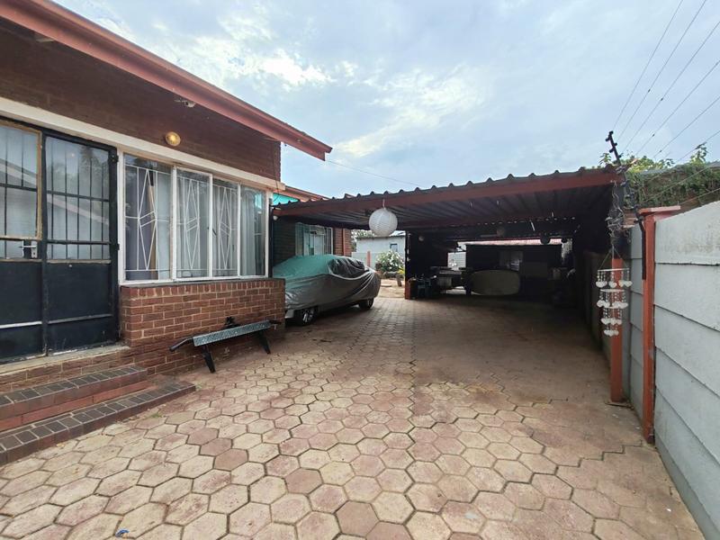 3 Bedroom Property for Sale in West Park Gauteng