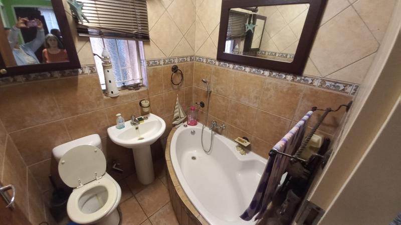 3 Bedroom Property for Sale in West Park Gauteng
