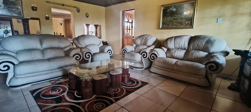 5 Bedroom Property for Sale in West Park Gauteng