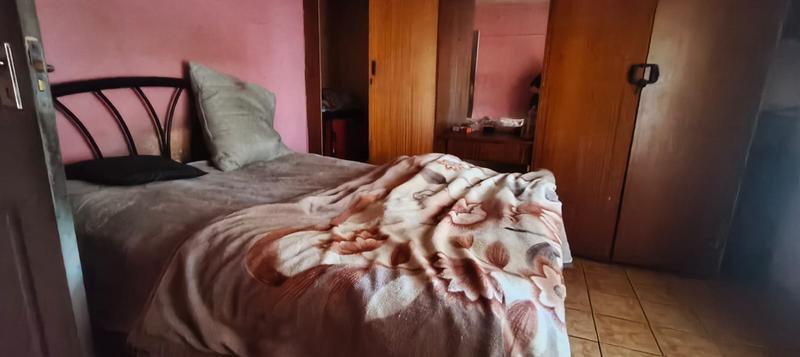 5 Bedroom Property for Sale in West Park Gauteng