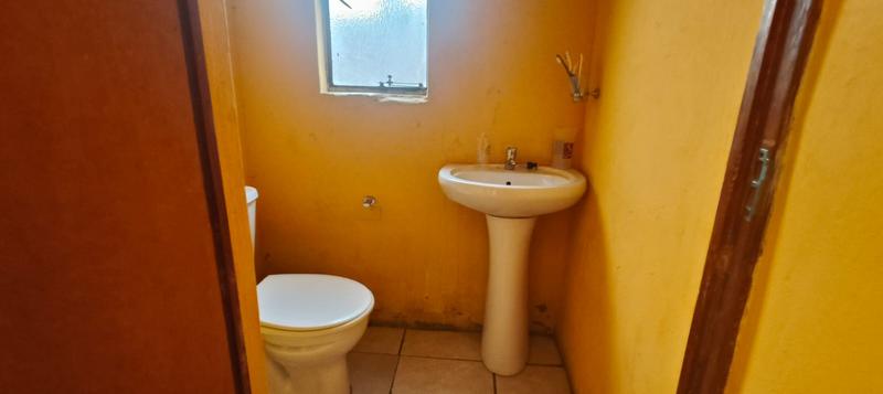 5 Bedroom Property for Sale in West Park Gauteng