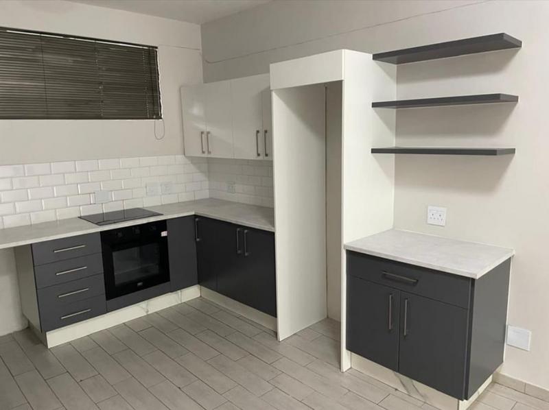 To Let 2 Bedroom Property for Rent in Bedfordview Gauteng