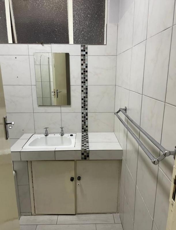 To Let 2 Bedroom Property for Rent in Bedfordview Gauteng