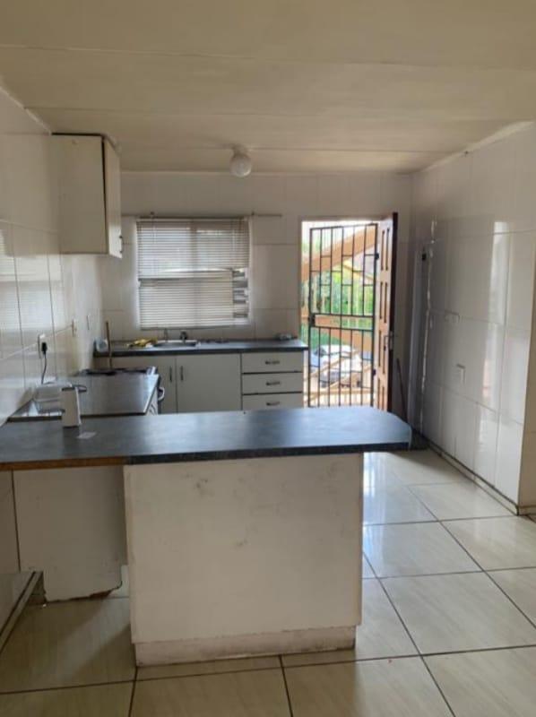 To Let 2 Bedroom Property for Rent in Elsburg Gauteng
