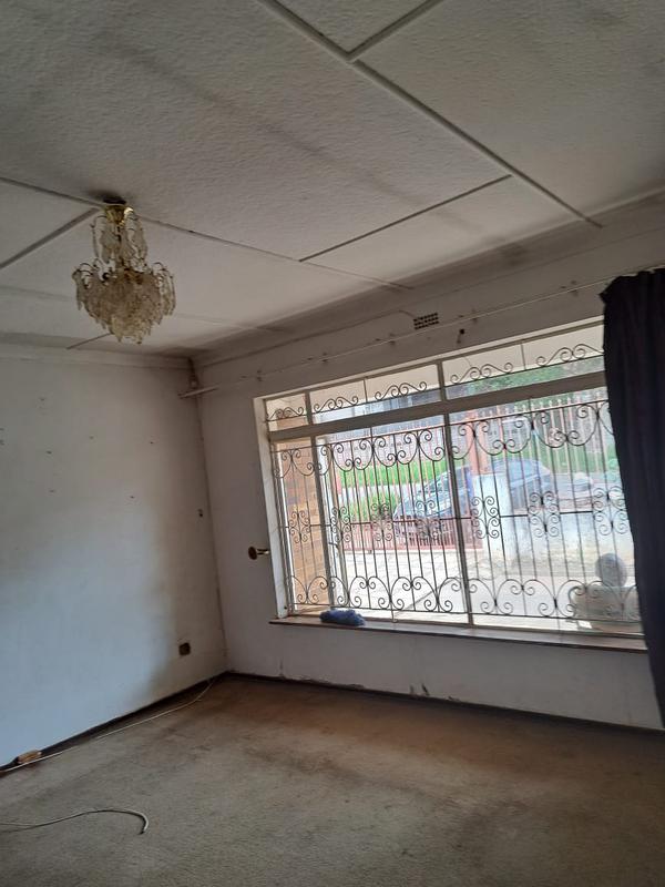 To Let 2 Bedroom Property for Rent in Bezuidenhout Valley Gauteng