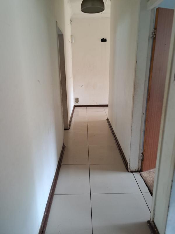 To Let 2 Bedroom Property for Rent in Bezuidenhout Valley Gauteng