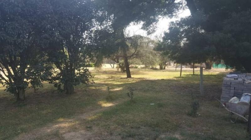 To Let 2 Bedroom Property for Rent in Glen Austin Gauteng