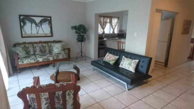 To Let 2 Bedroom Property for Rent in Glen Austin Gauteng
