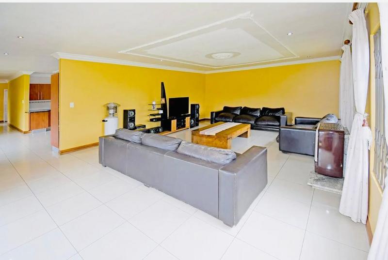 To Let 3 Bedroom Property for Rent in President Park Gauteng