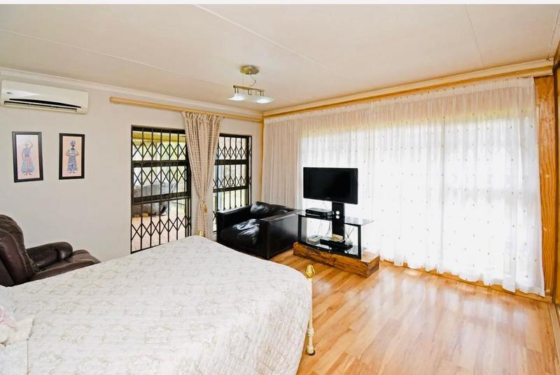 To Let 3 Bedroom Property for Rent in President Park Gauteng