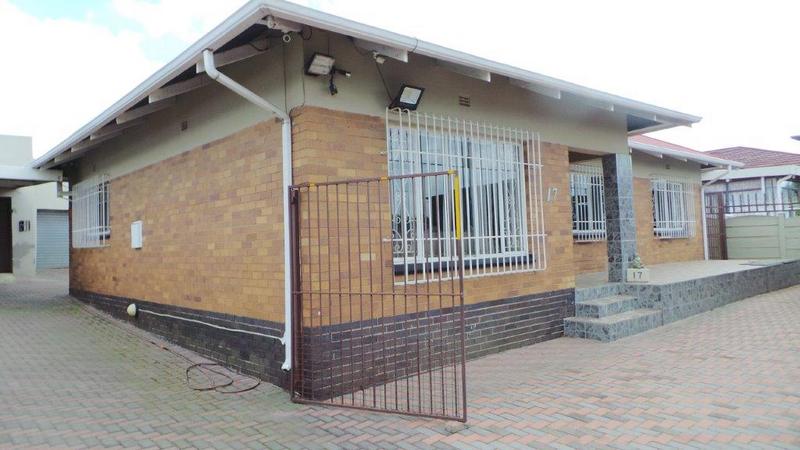 4 Bedroom Property for Sale in Gerdview Gauteng