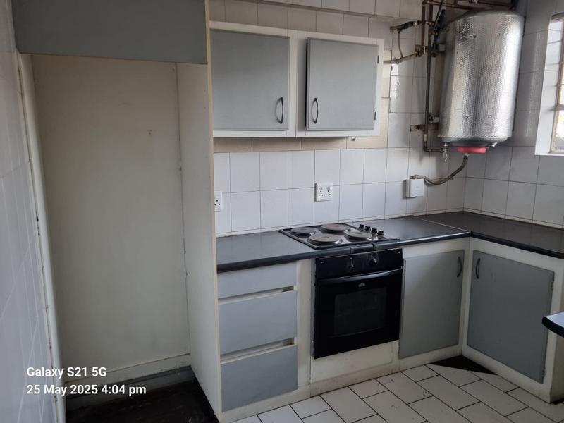 2 Bedroom Property for Sale in Marlands Gauteng