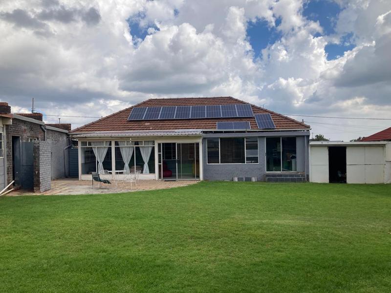 3 Bedroom Property for Sale in Creston Hill Gauteng