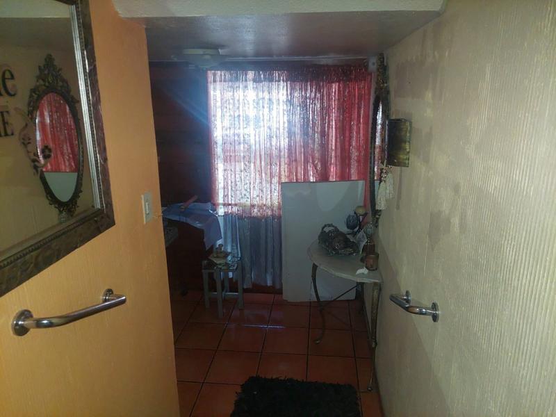To Let 3 Bedroom Property for Rent in Greenhills Gauteng