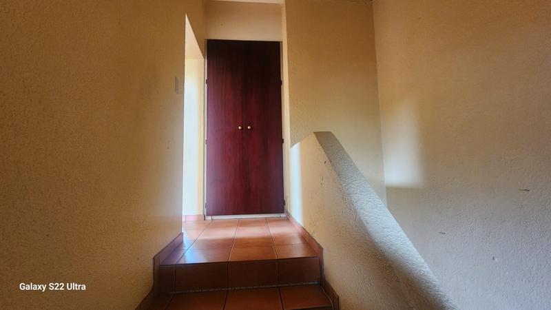 To Let 3 Bedroom Property for Rent in Greenhills Gauteng