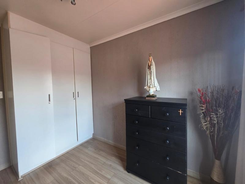 3 Bedroom Property for Sale in Eike Park Gauteng