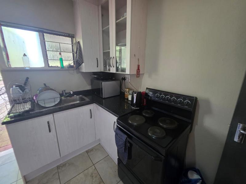 4 Bedroom Property for Sale in Helikonpark Gauteng