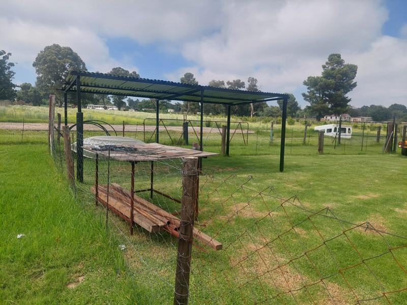 4 Bedroom Property for Sale in Loumarina A H Gauteng