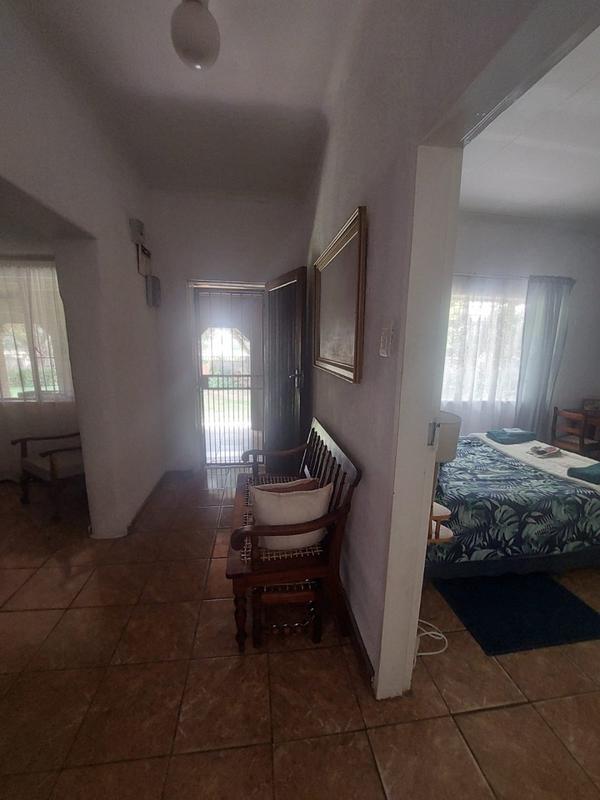 4 Bedroom Property for Sale in Loumarina A H Gauteng