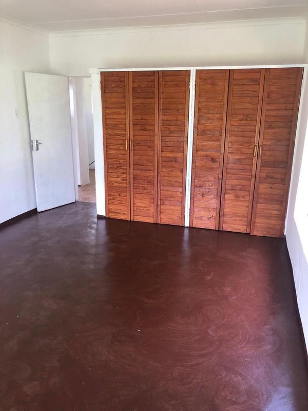 4 Bedroom Property for Sale in Loumarina A H Gauteng