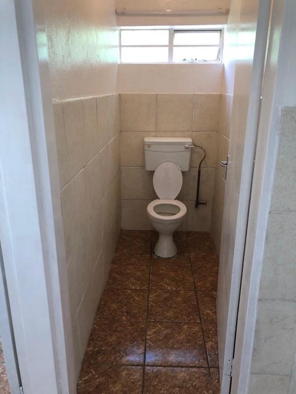 4 Bedroom Property for Sale in Loumarina A H Gauteng