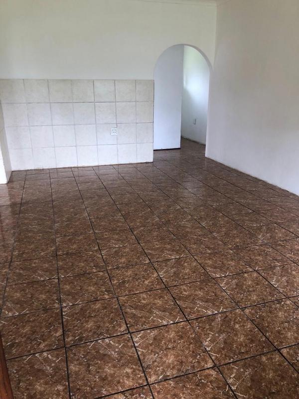 4 Bedroom Property for Sale in Loumarina A H Gauteng