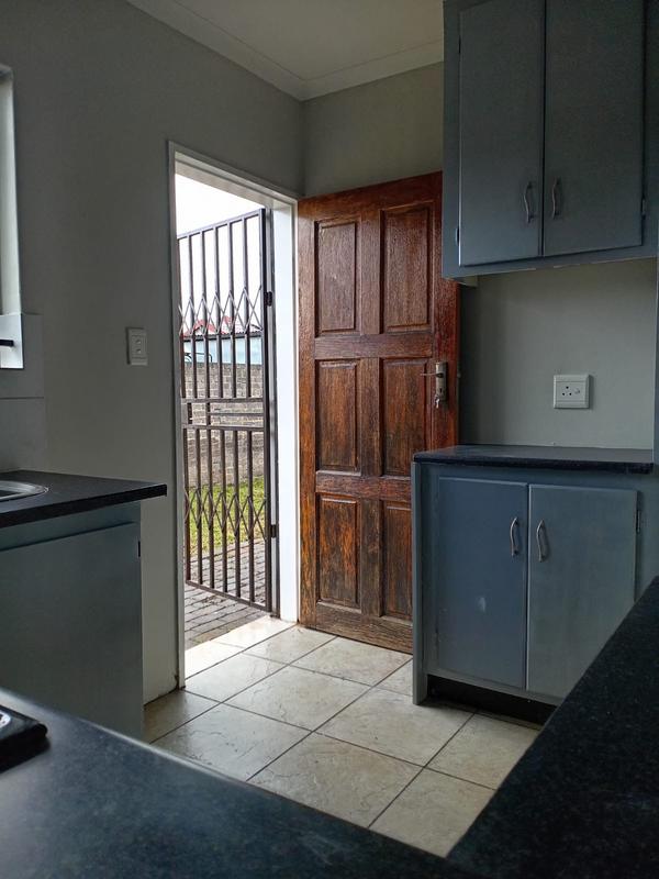 3 Bedroom Property for Sale in Crystal Park Gauteng